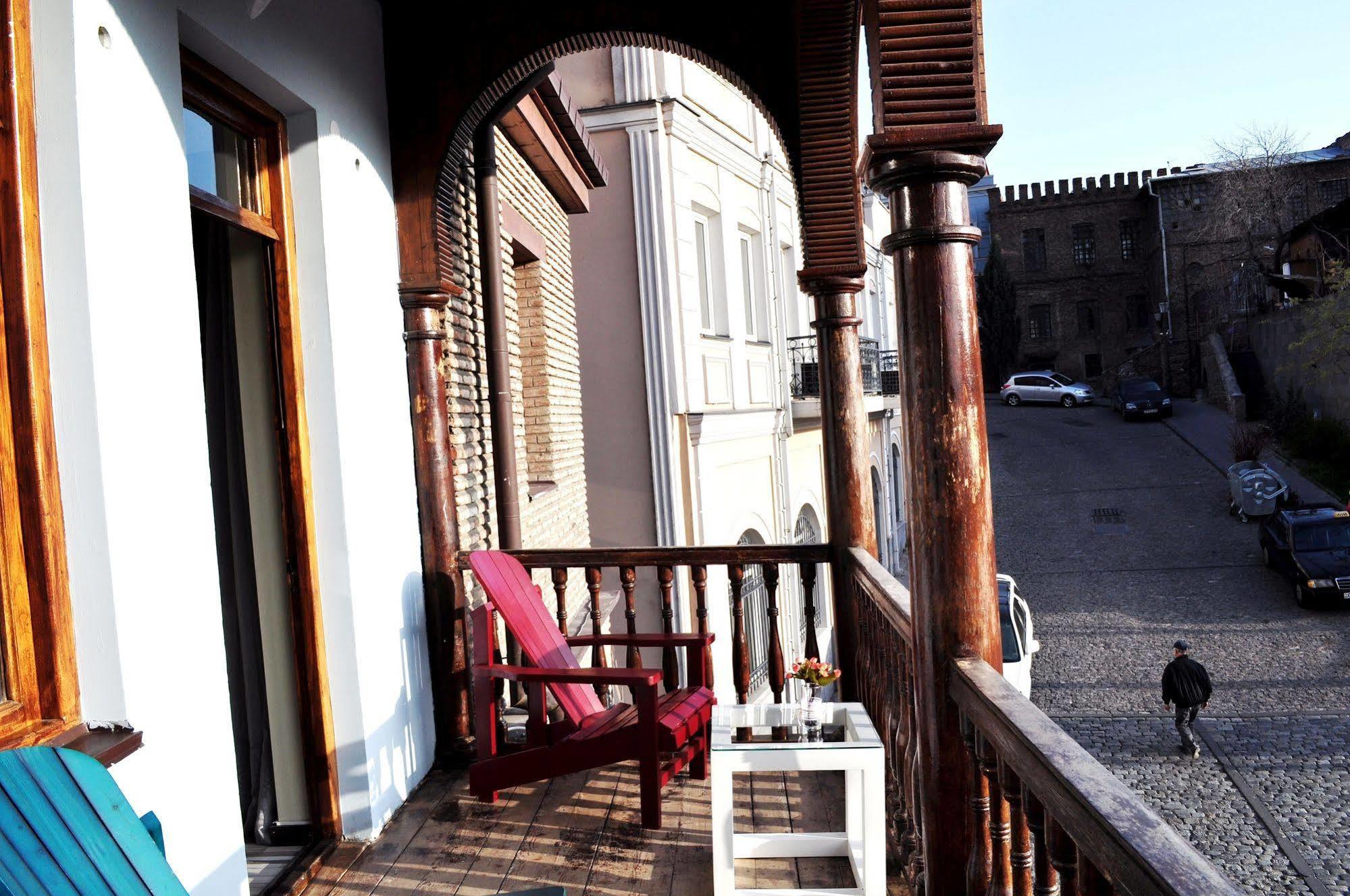 Tiflis Metekhi Hotel Exterior foto